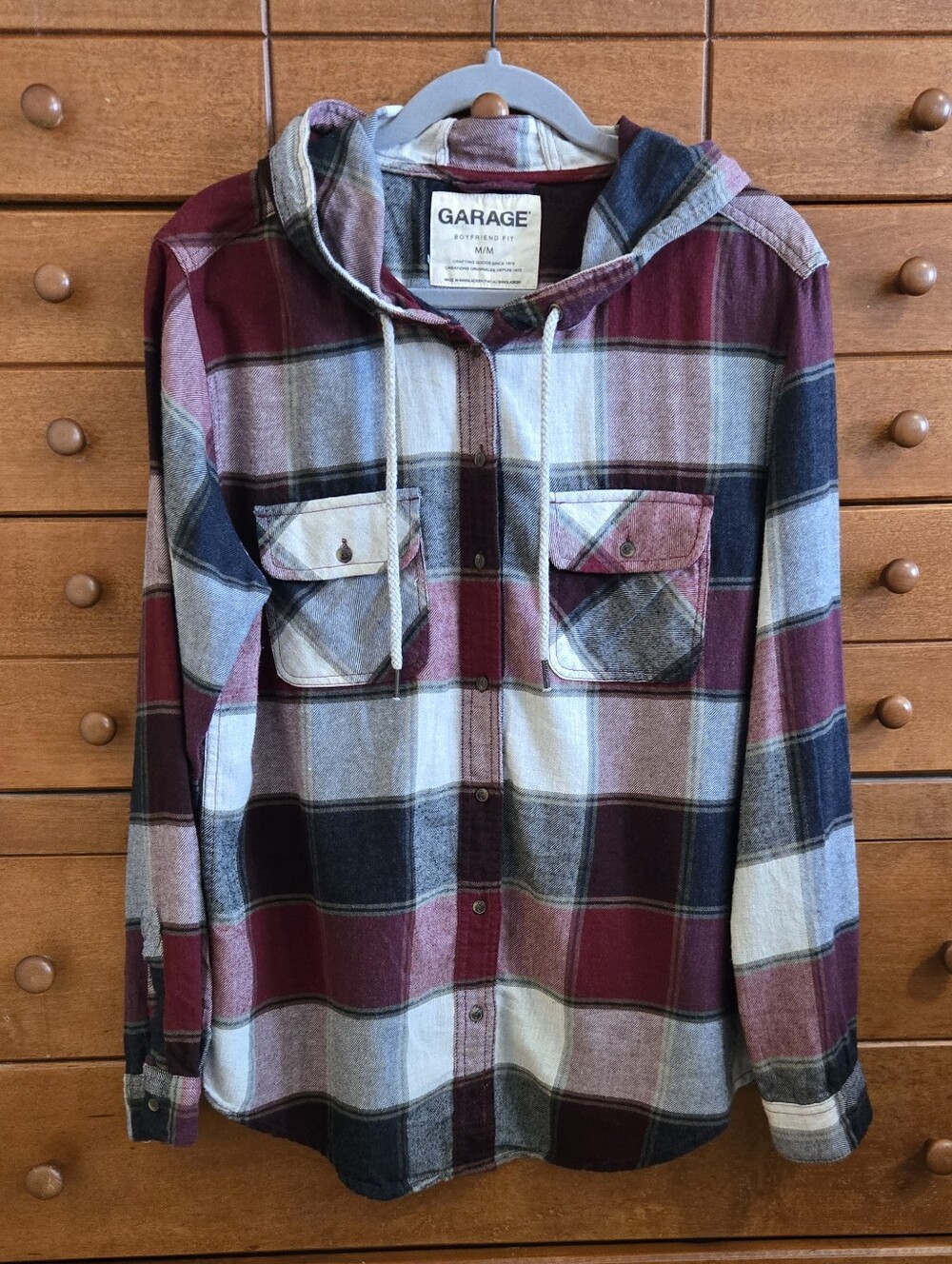 Garage Burgundy Plaid Hooded Button-Down Shirt Sz Medium NWOT